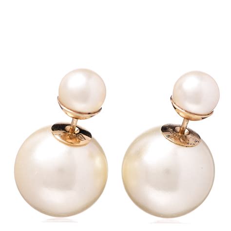 dior pearl stud earrings|pearl earrings christian dior.